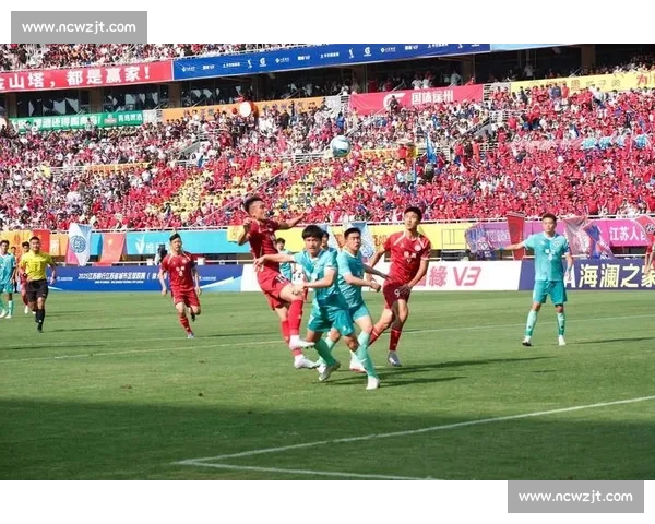 苏超焦点战：南京徐州 1-1 燃情战平 6 万球迷见证传奇回归